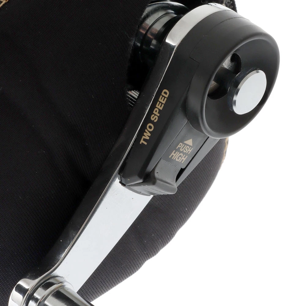 Shimano Tiagra Neoprene Reel Cover 30W 4 Shimano Tiagra Neoprene Reel Cover 30W - Image 4