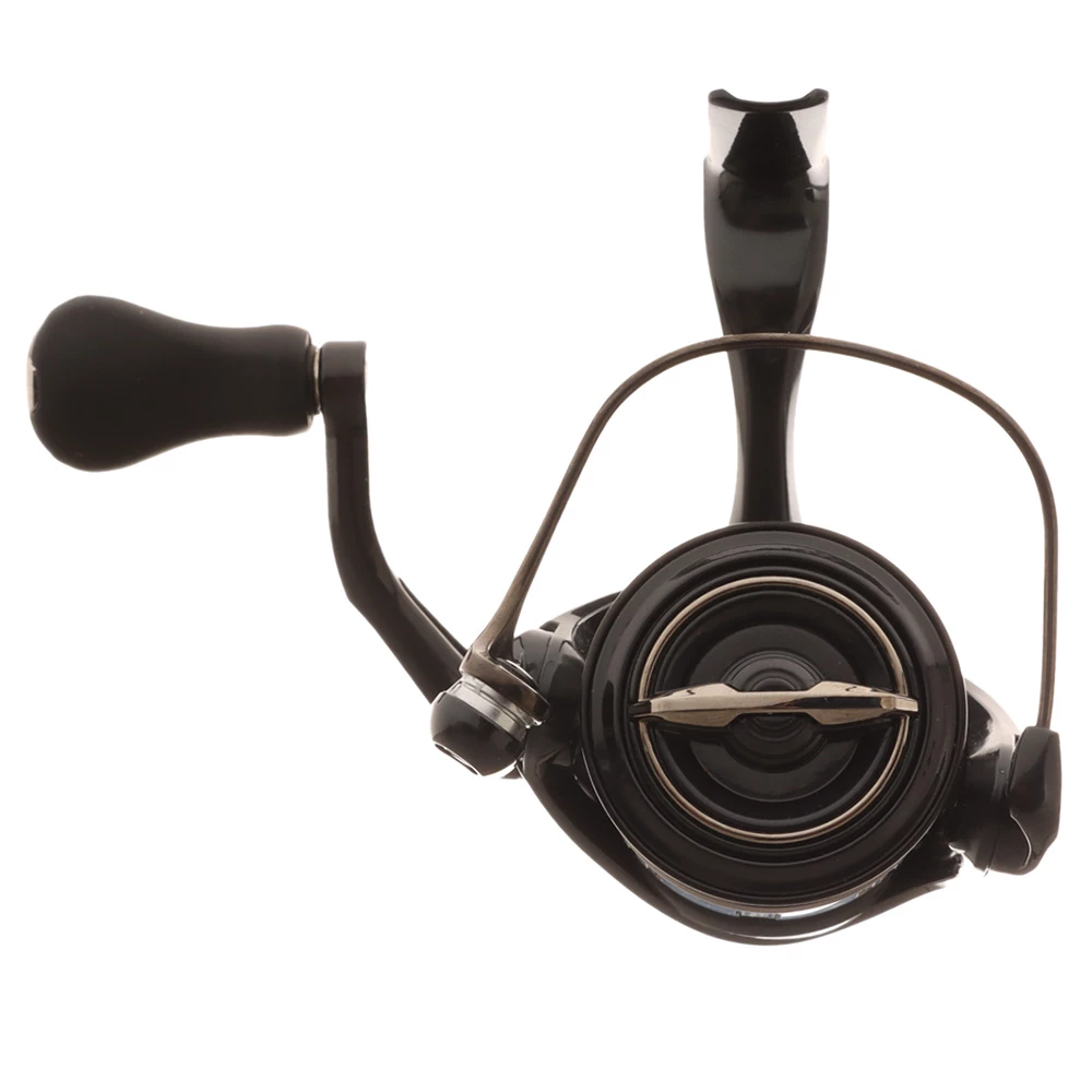 Shimano Vanquish C2000SHG FB Spinning Reel 4 Shimano Vanquish C2000SHG FB Spinning Reel - Image 4