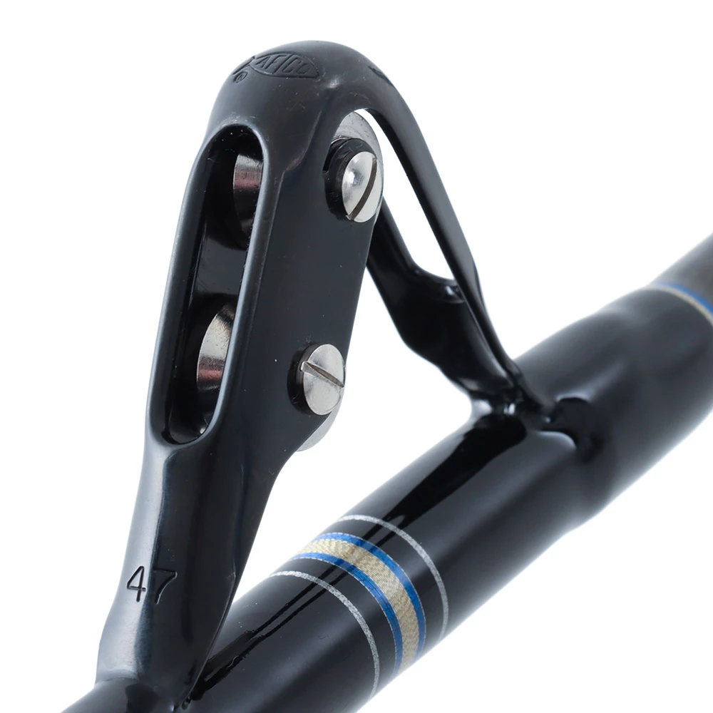 Shimano TCurve Tiagra Stand-up Bent Butt Game Rod 5ft 4in 37kg 2pc 6 Shimano TCurve Tiagra Stand-up Bent Butt Game Rod 5ft 4in 37kg 2pc - Image 6